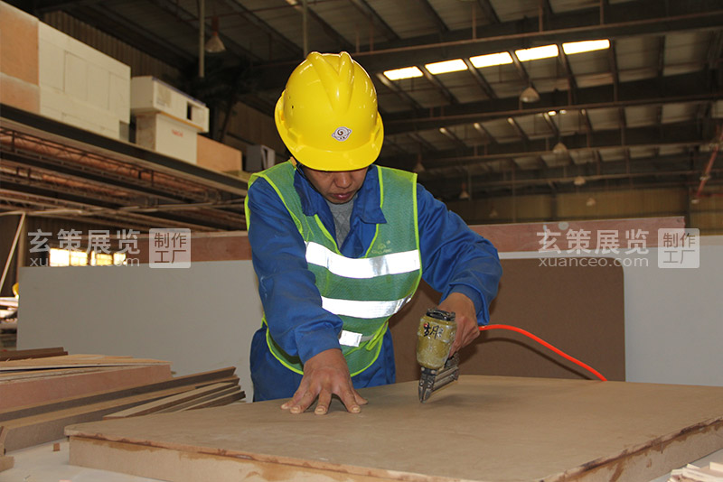 91免费视频APP展覽工廠木工